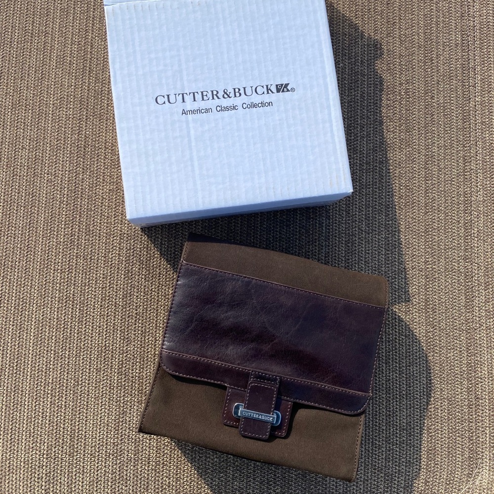 Cutter & Buck American Classic Collection Handbag - Picture 2 of 9
